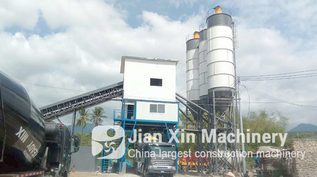 concrete mixing equipment